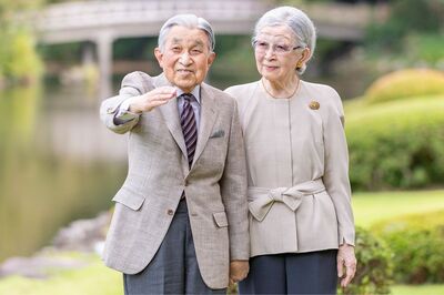 上皇ご夫妻、思い出の地・日光をご満喫「あの場所をもう一度訪れたい」観光客が感激した美智子さまの“お手…